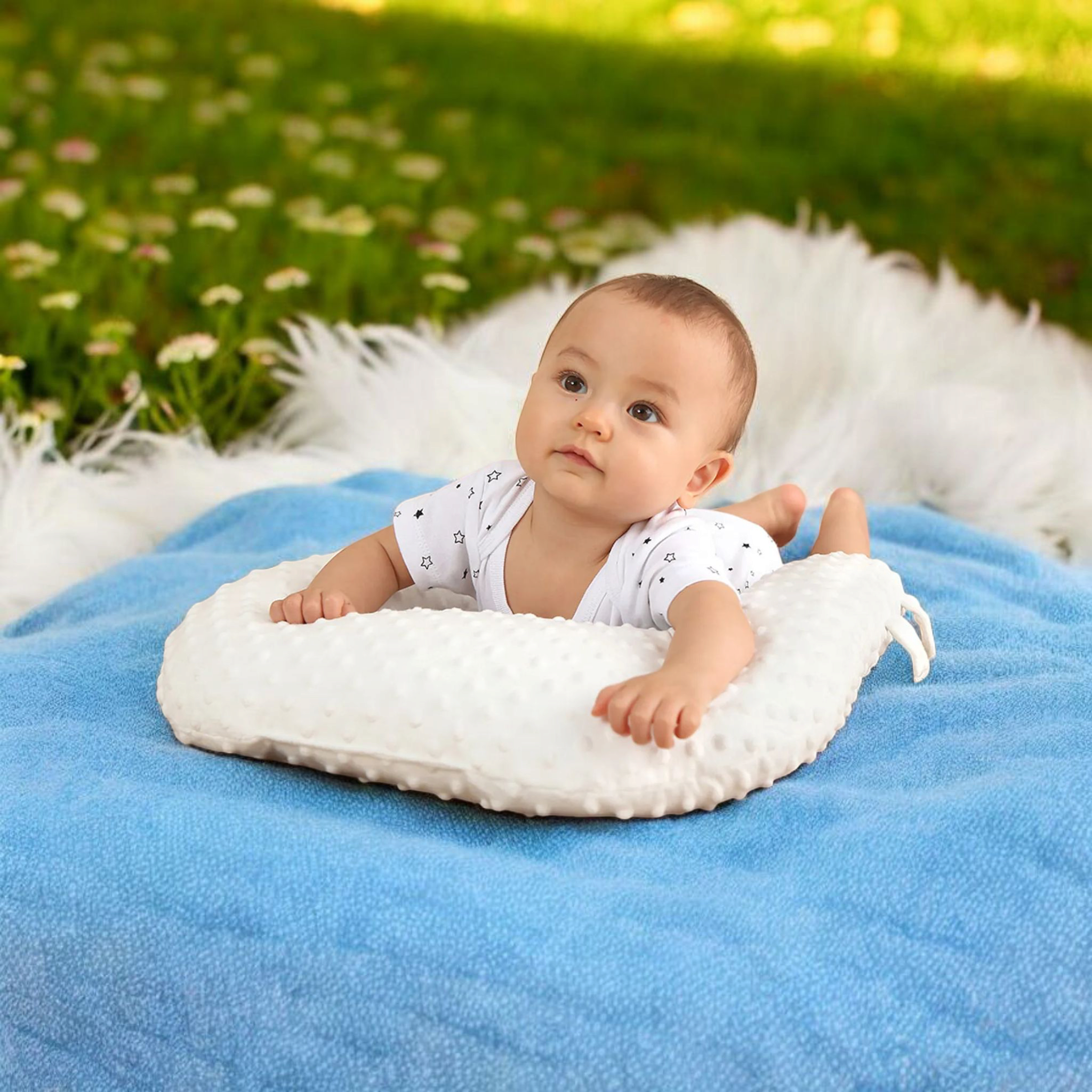 Baby Nest Pillow – Soft Newborn Sleep Support